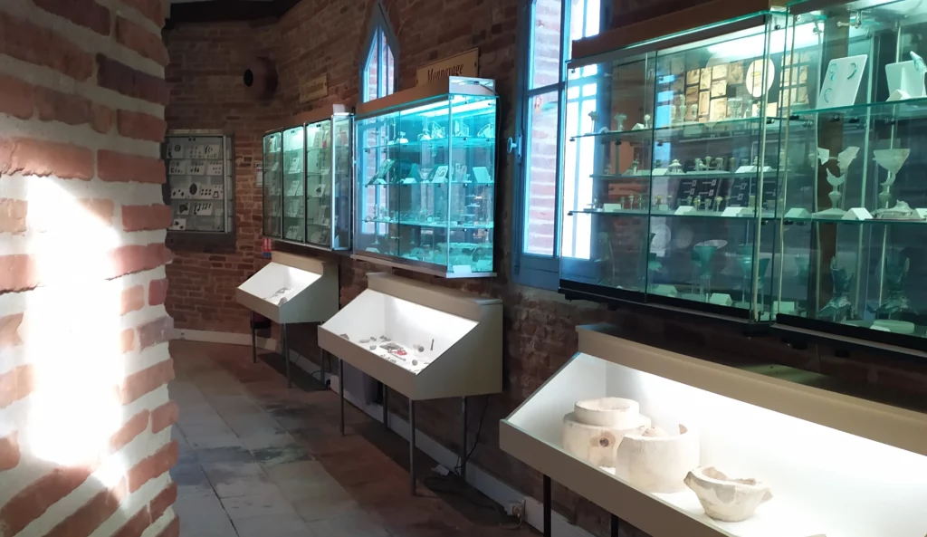 Intérieurs du Musée archéologique de Villariès