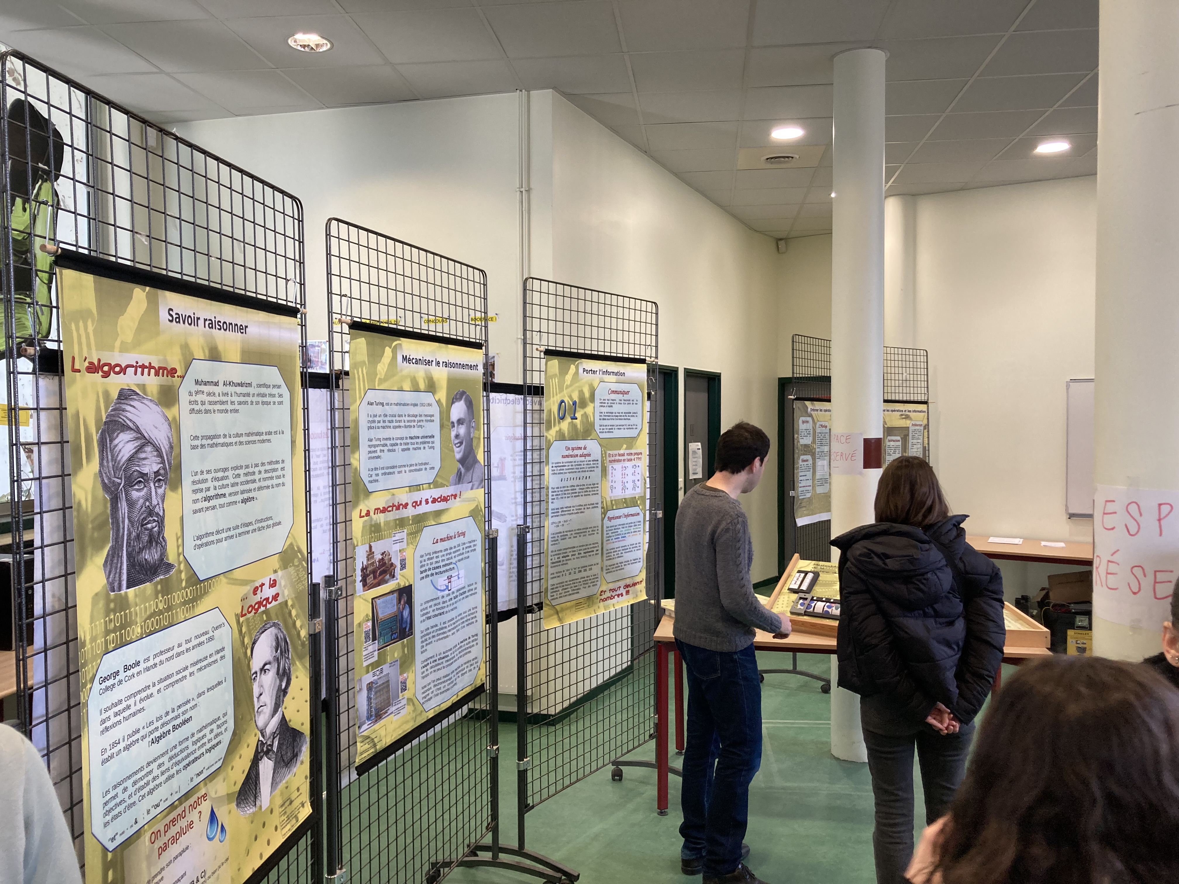 Photo de l'exposition pour l'événement : La MJC fête la science !