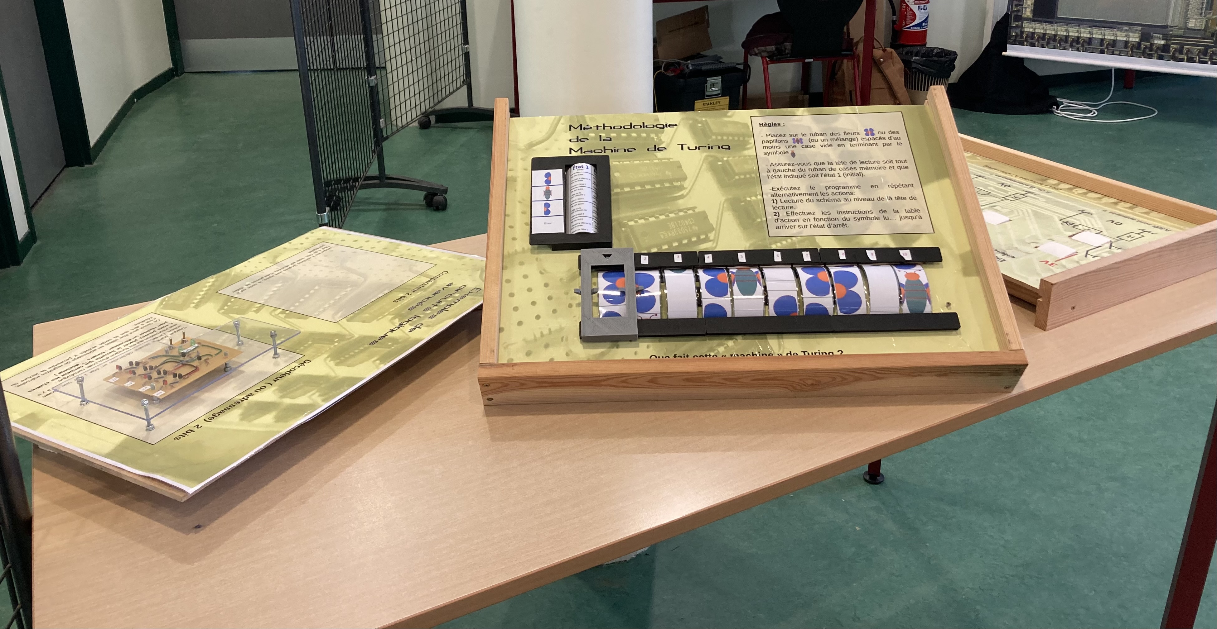 photo de l'exposition pour l'évènement La MJC fête la science !